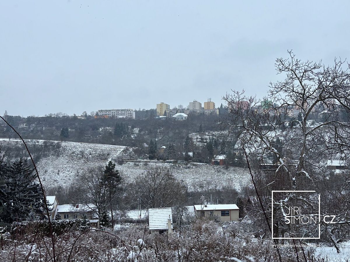 Prodej stavebního pozemku 700 m²