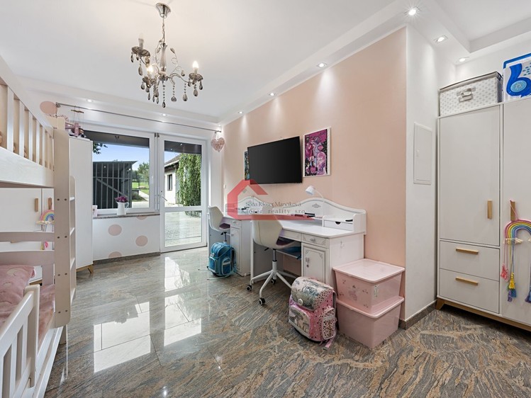 Prodej domu, 149 m² (8 z 24)