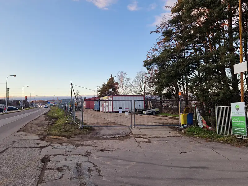 Pronájem obchodního prostoru 500 m², Znojmo – náhled fotky 1