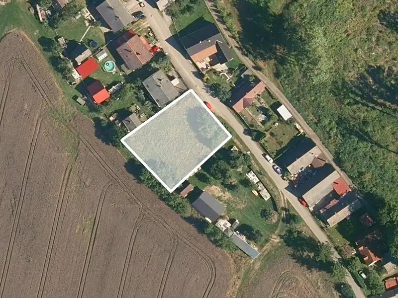 Prodej stavebního pozemku 1063 m², Zahrádky – náhled fotky 2