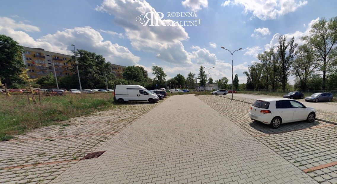 Pronájem specifického typu nemovitosti 24 m², Milovice – fotka 1 z 3