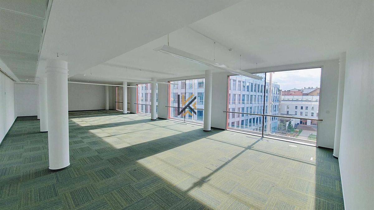 Pronájem kanceláře 410 m² – fotografie 3