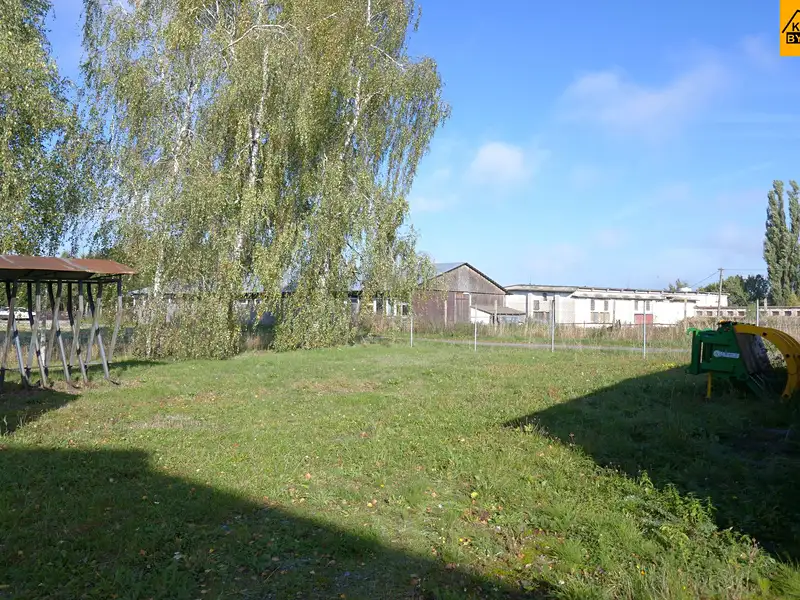 Prodej komerčního pozemku 3983 m², Moravec – náhled fotky 3