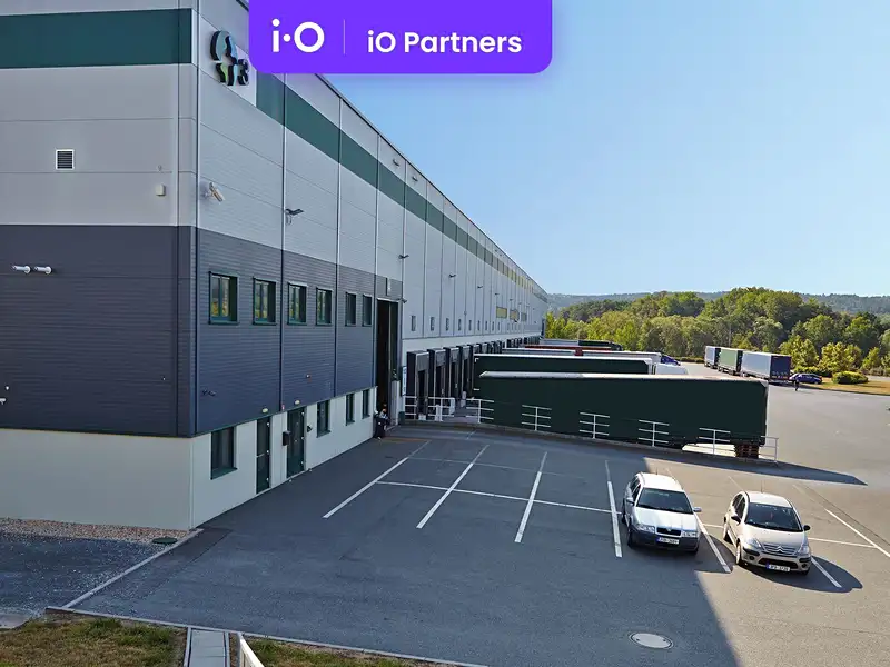 Pronájem skladového prostoru 5808 m², Štěnovice – náhled fotky 1