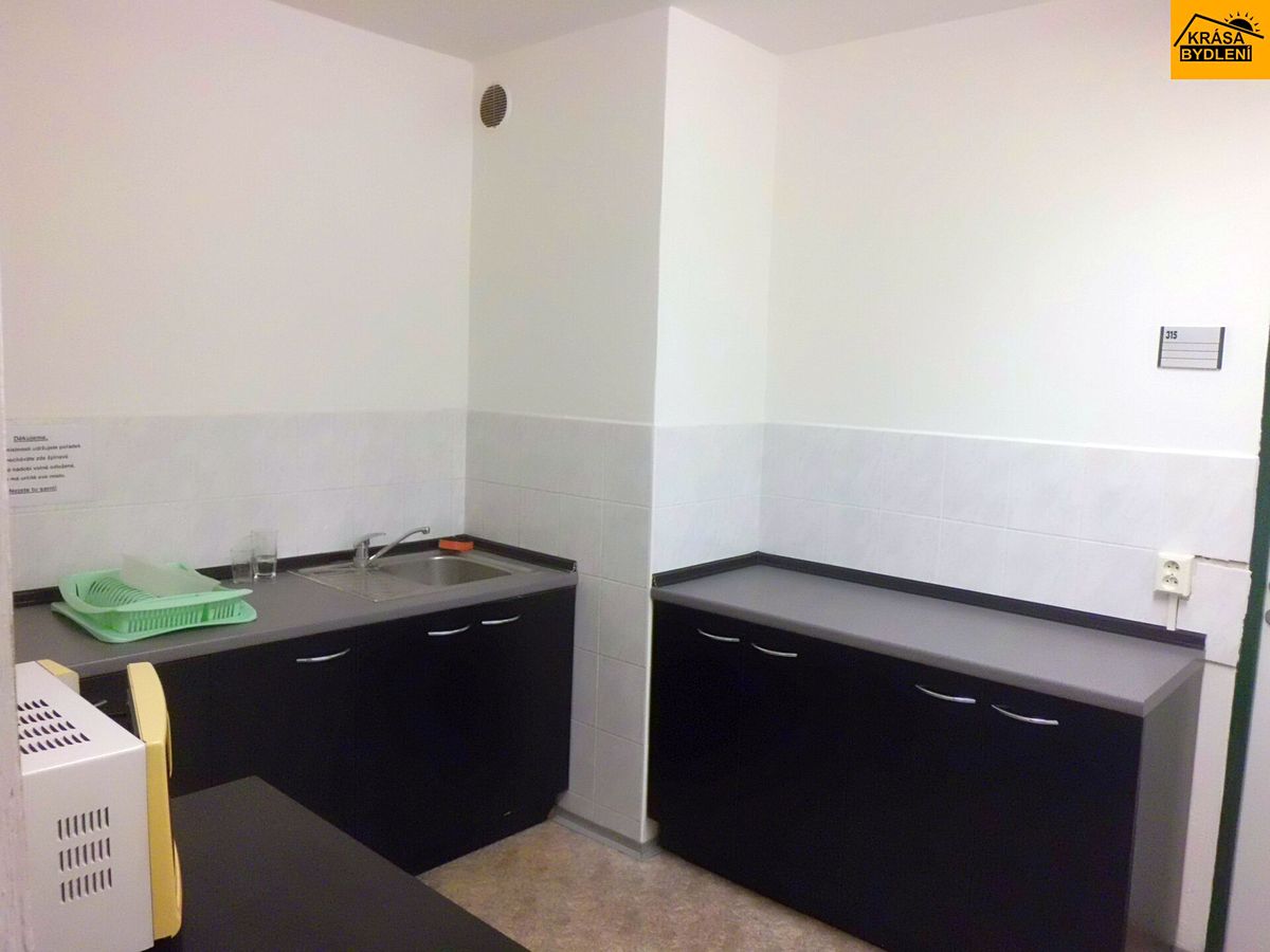Pronájem kanceláře 23 m² – fotografie 5