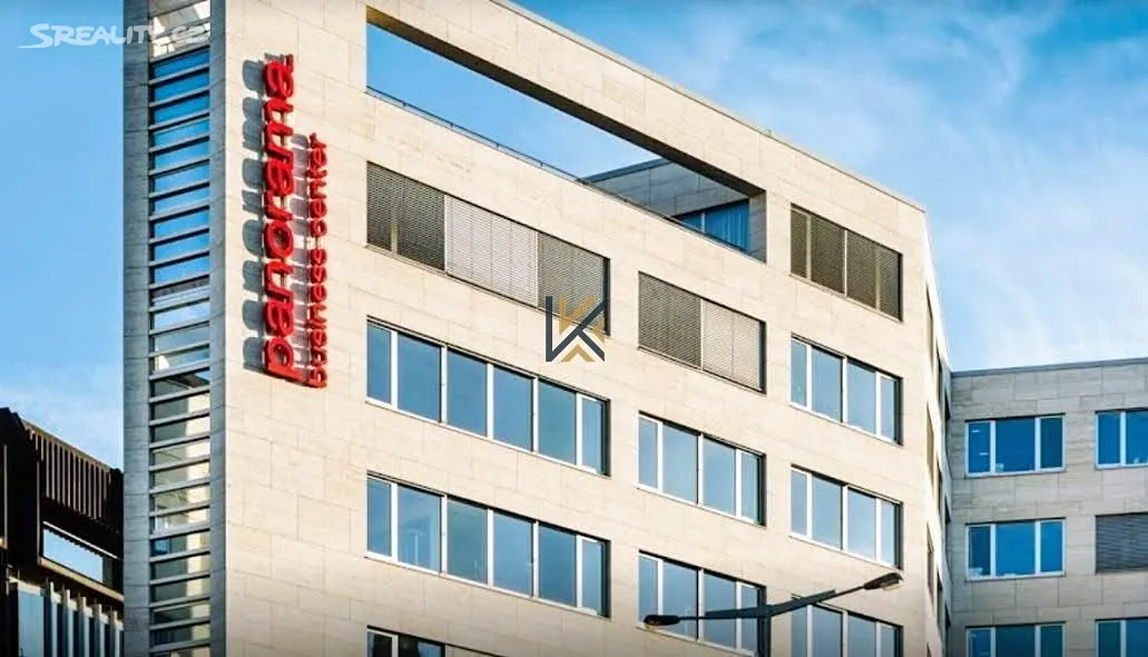 Pronájem kanceláře 487 m², Praha