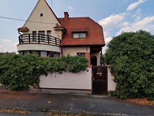 Prodej  vily 195 m², pozemek 1 027 m²
