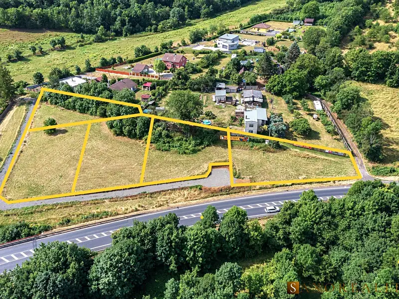 Prodej stavebního pozemku 1058 m², Bystřany – náhled fotky 2