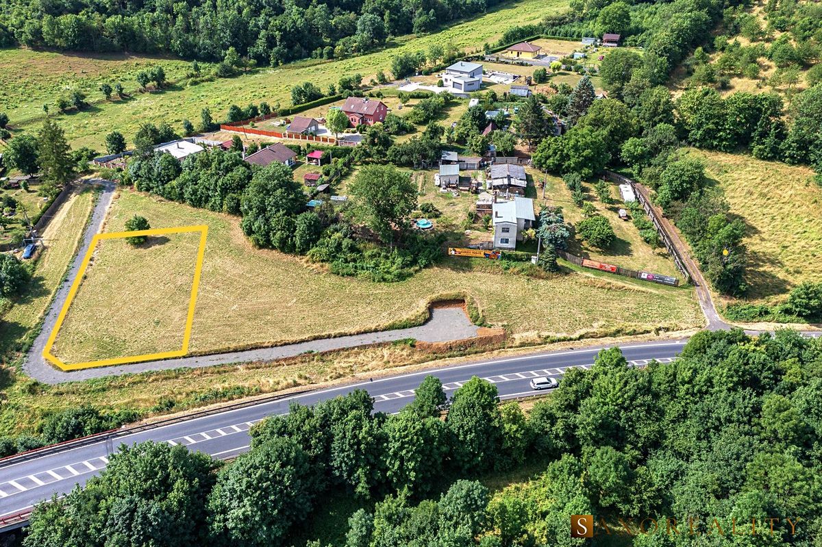 Prodej stavebního pozemku 1211 m², Bystřany – fotka 1 z 3