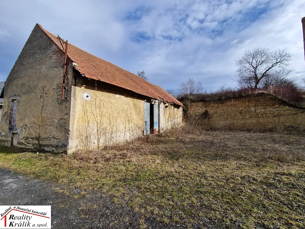 Prodej specifického typu nemovitosti 300 m²