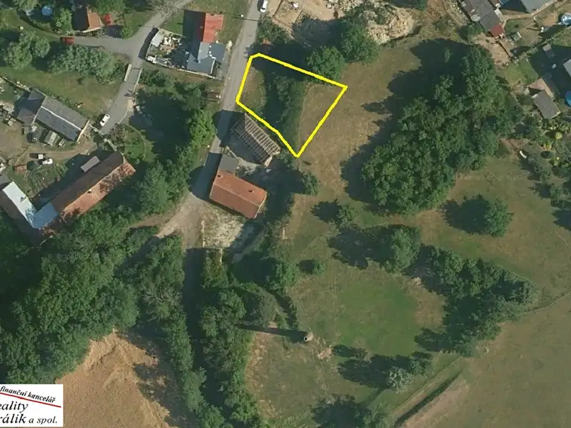 Prodej stavebního pozemku 608 m², Kutná Hora – náhled fotky 1