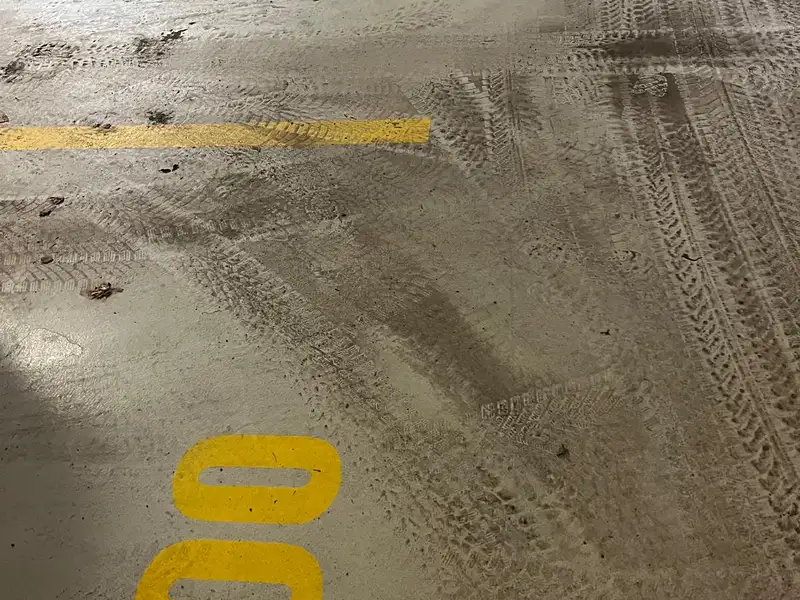 Prodej garážového stání 11 m², Liberec – náhled fotky 3