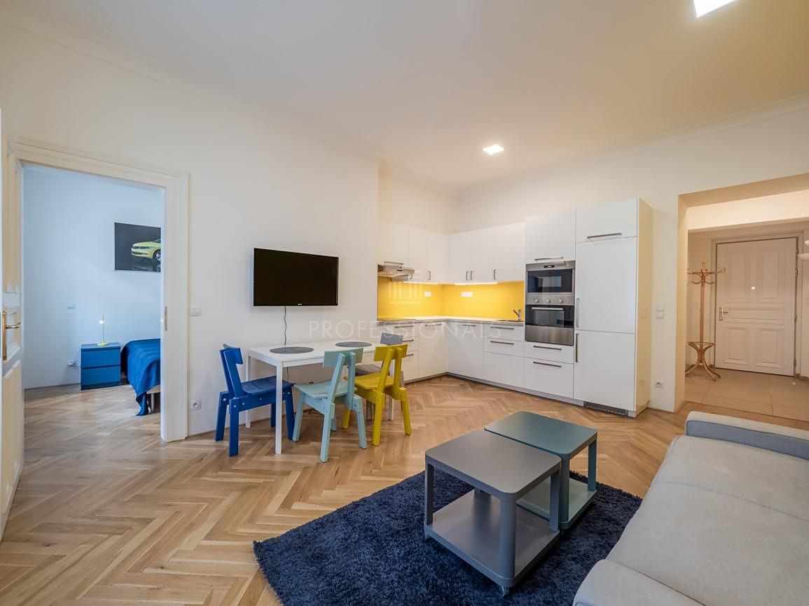Pronájem bytu 2+kk 52 m²