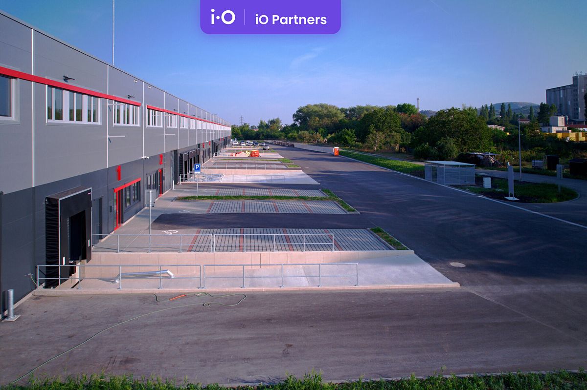 Pronájem skladového prostoru 13850 m² – fotografie 5