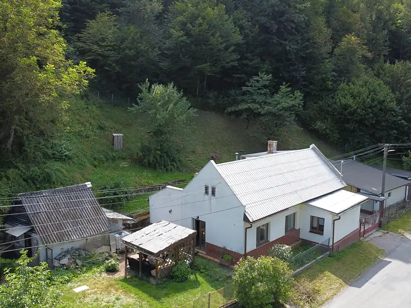Prodej rodinného domu 120 m², pozemek 1613 m², Kašava – náhled fotky 1
