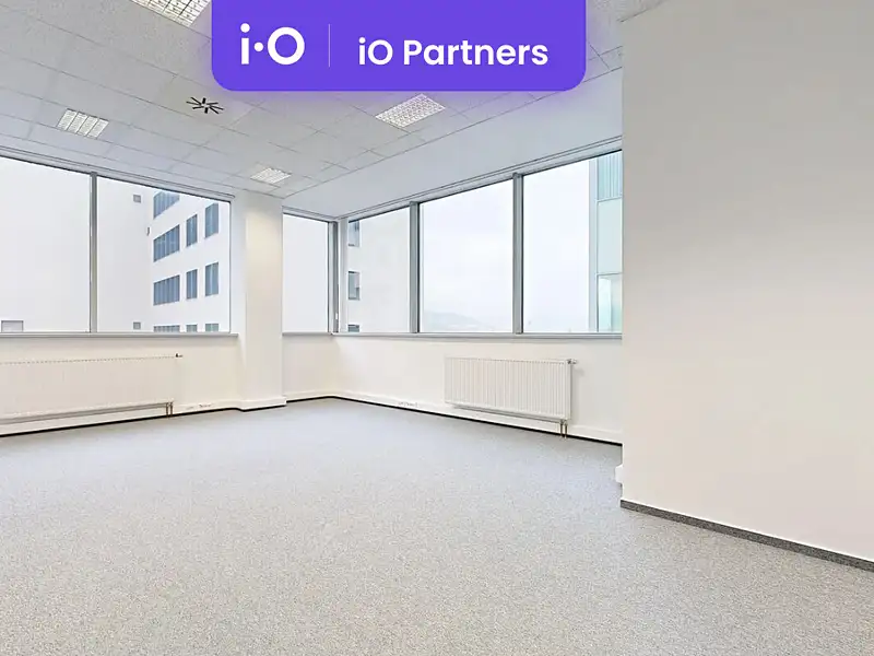 Pronájem kanceláře 3500 m², Ústí nad Labem – náhled fotky 2