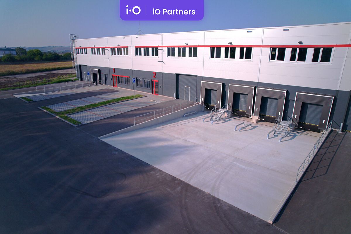 Pronájem skladového prostoru 13850 m² – fotografie 4