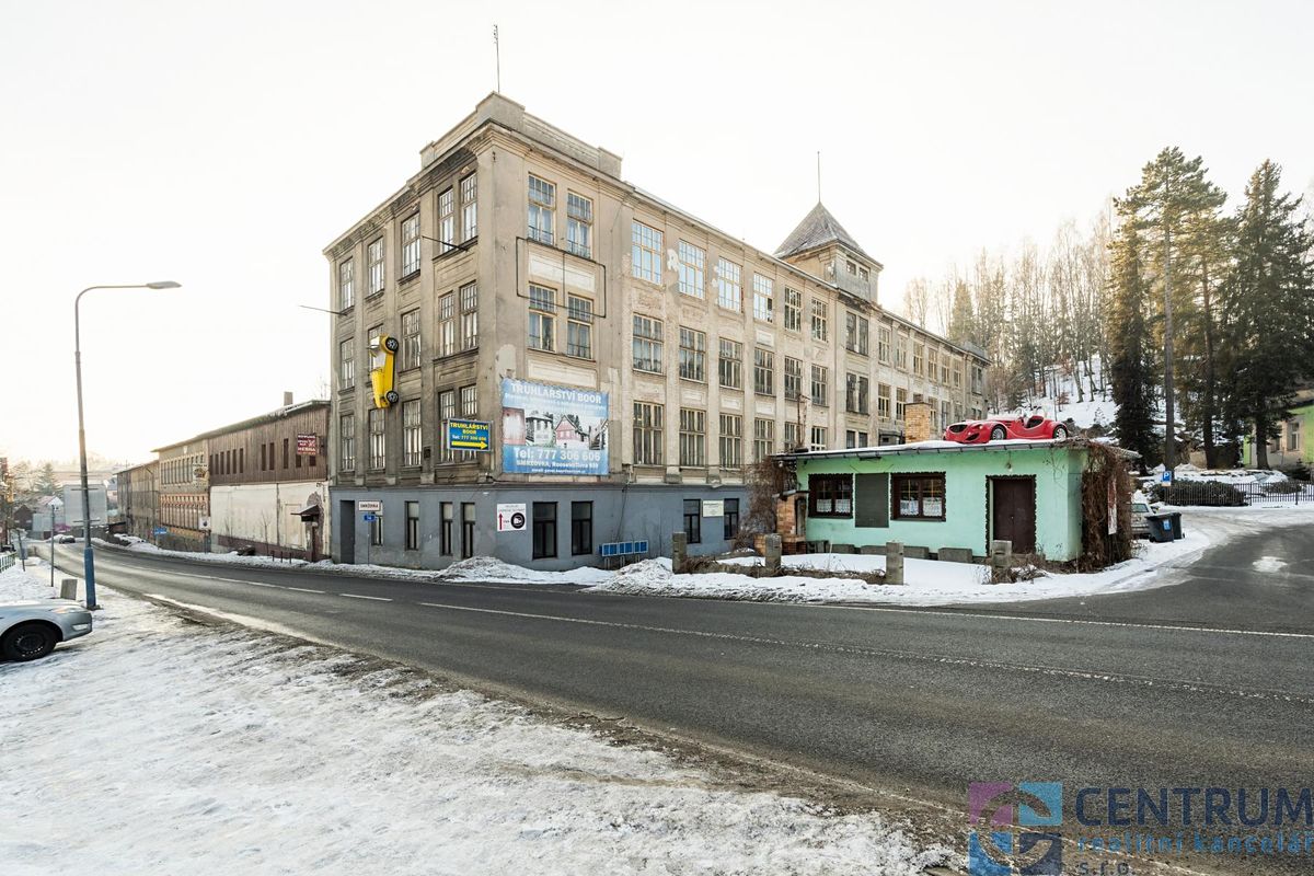 Prodej výrobní haly, prostoru 492 m²
