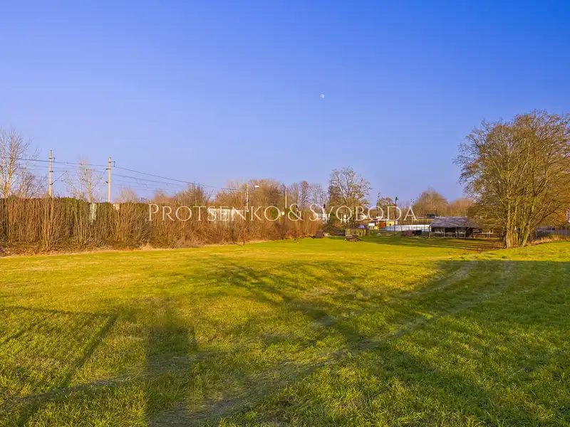 Prodej komerčního pozemku 4073 m², Pardubice – náhled fotky 1