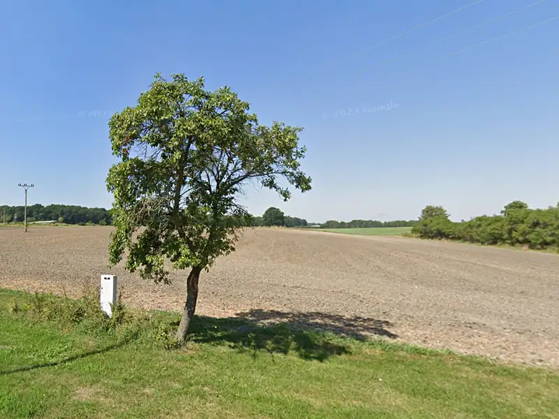 Prodej stavebního pozemku 1673 m², Bělušice – náhled fotky 2
