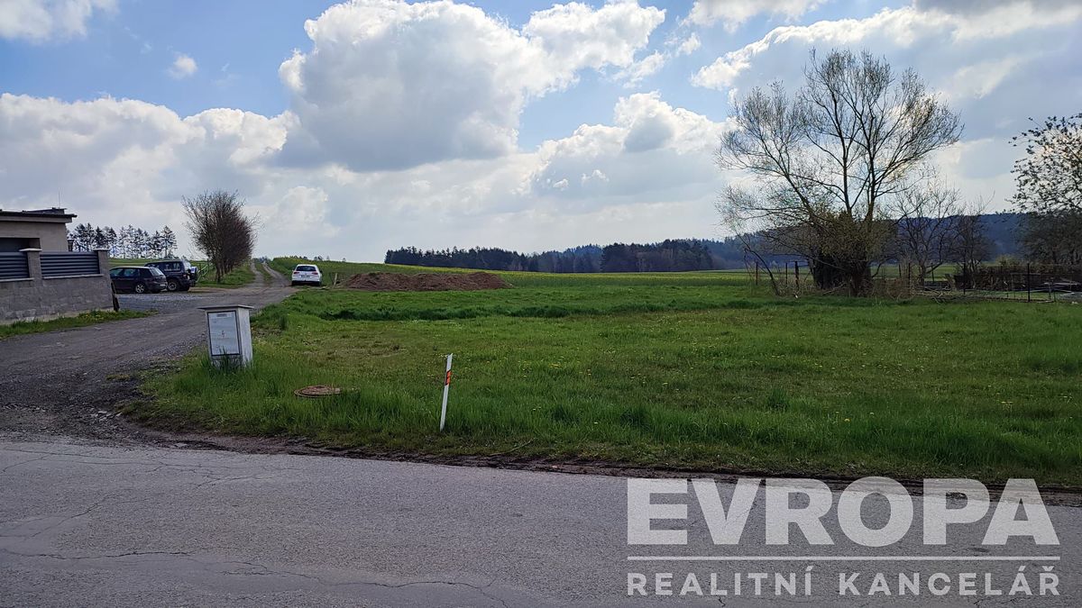 Prodej stavebního pozemku 1140 m² – fotografie 3