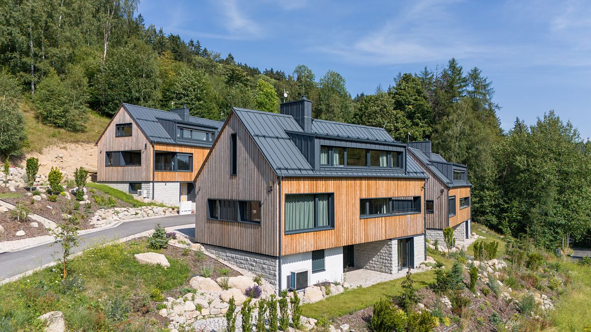 Prodej rodinného domu 249 m², pozemek 801 m² – fotografie 2