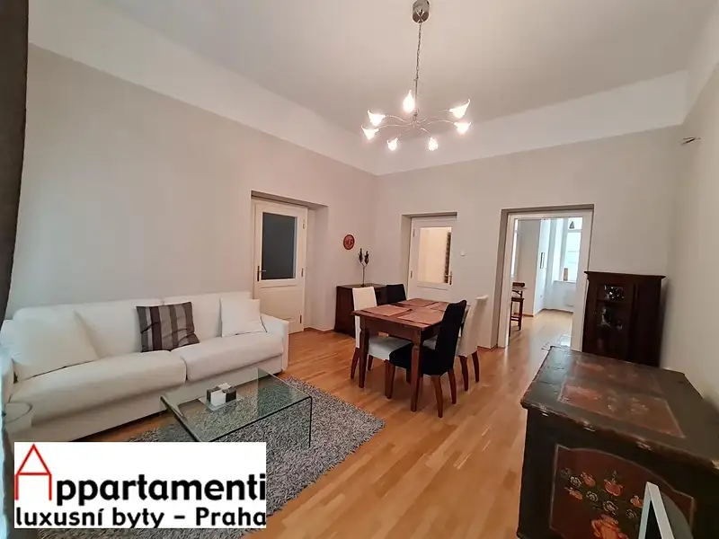 Prodej bytu 2+1 59 m², Praha – náhled fotky 1