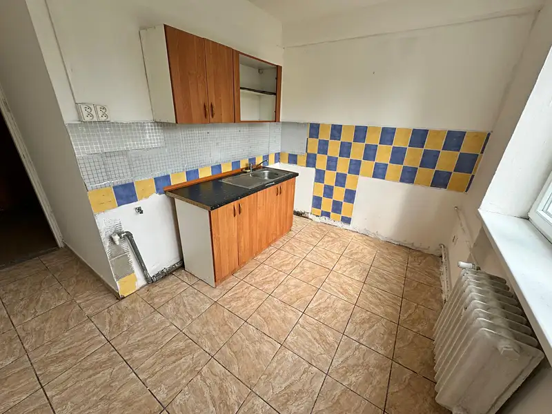 Pronájem bytu 2+1 54 m², Bílina – náhled fotky 1