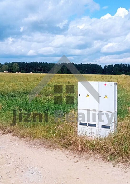 Prodej pole 10068 m²