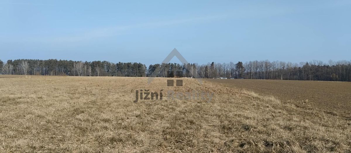 Prodej pole 10068 m² – fotografie 2