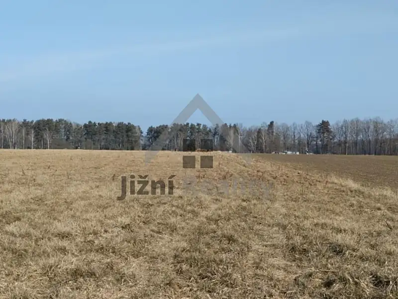 Prodej pole 10068 m², Lišov – náhled fotky 2