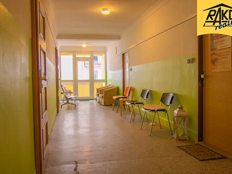 Pronájem kanceláře 29 m², Trutnov – náhled fotky 3