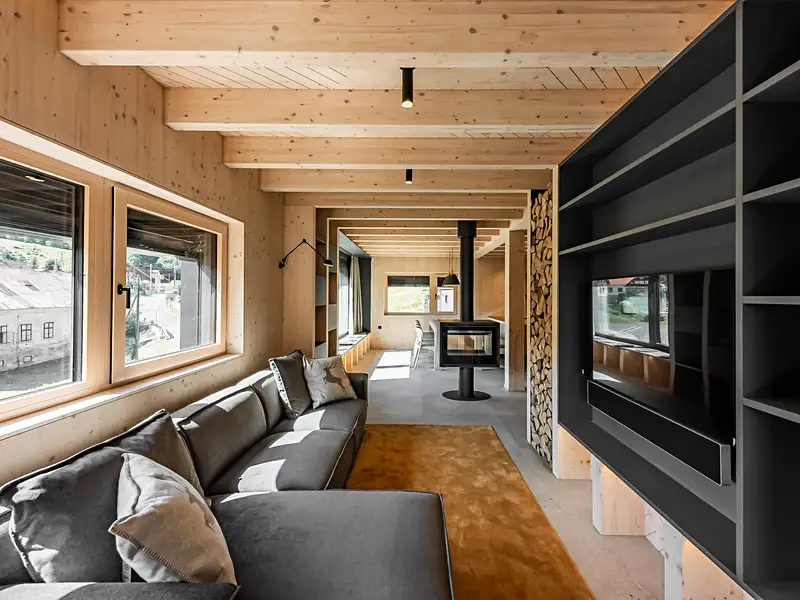 Prodej rodinného domu 249 m², pozemek 801 m², Bedřichov – náhled fotky 3