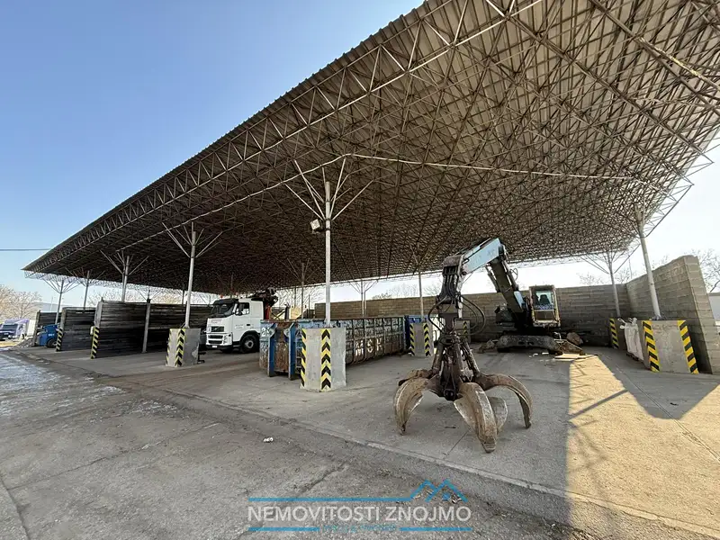 Pronájem komerční nemovitosti 2921 m², Znojmo – náhled fotky 2
