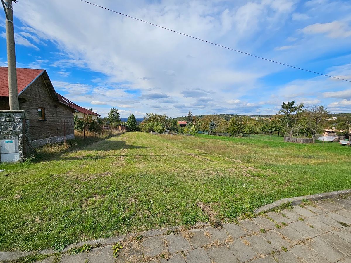 Prodej stavebního pozemku 639 m²