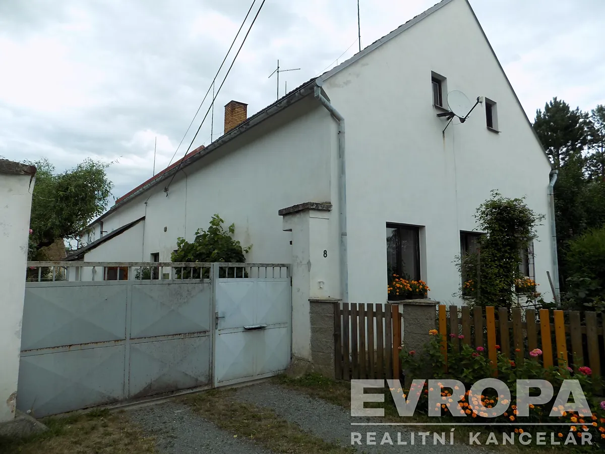 Prodej rodinného domu 109 m², pozemek 4156 m²