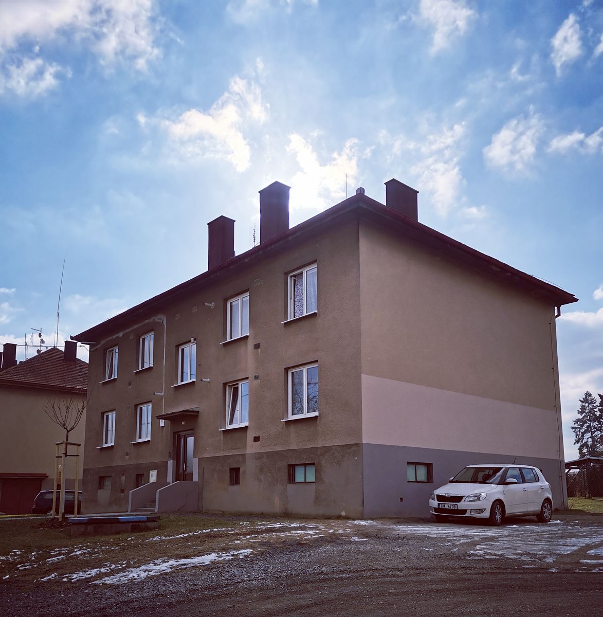 Prodej činžovního domu 615 m² – fotografie 3