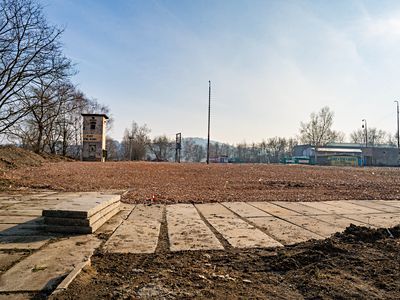 Pronájem komerčního pozemku 8000 m²