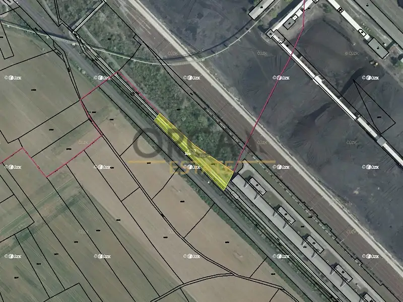 Prodej pozemku 2595 m², Horní Počaply – náhled fotky 1