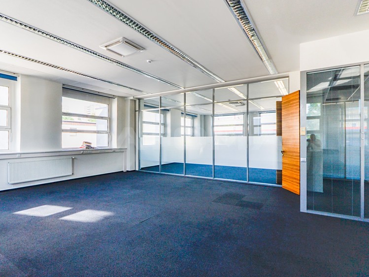 Gewerbefläche zur Miete, 400 m² (7 von 17)
