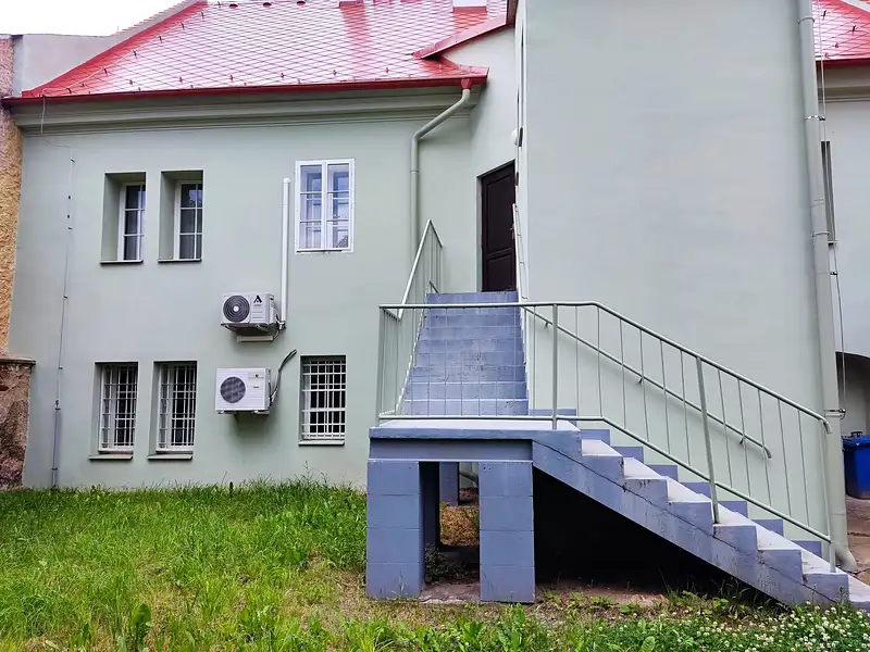 Pronájem kanceláře 21 m², Žlutice – náhled fotky 3
