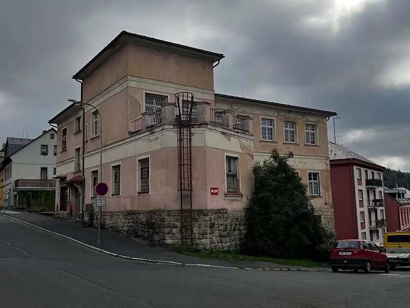 Pronájem kanceláře 63 m², Nejdek – náhled fotky 2