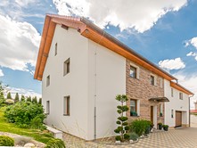 Prodej  rodinného domu 214 m², pozemek 802 m²