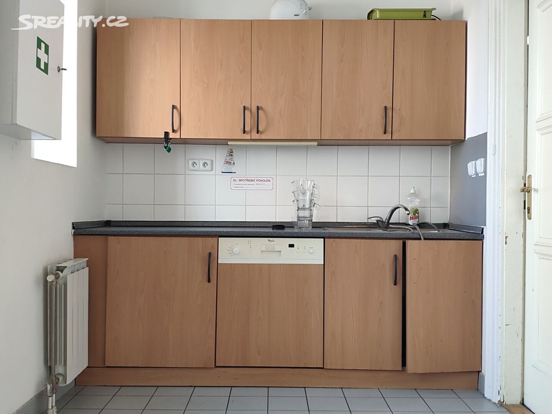 Pronájem kanceláře 68 m² – pohled 6