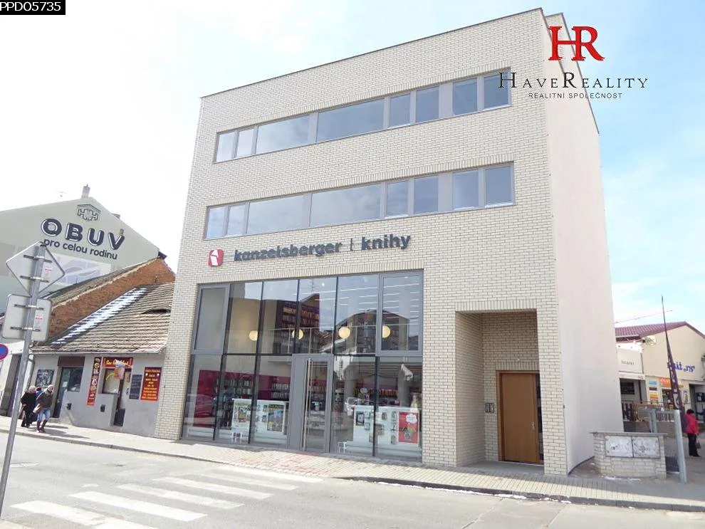 Pronájem kanceláře 35 m², Benešov
