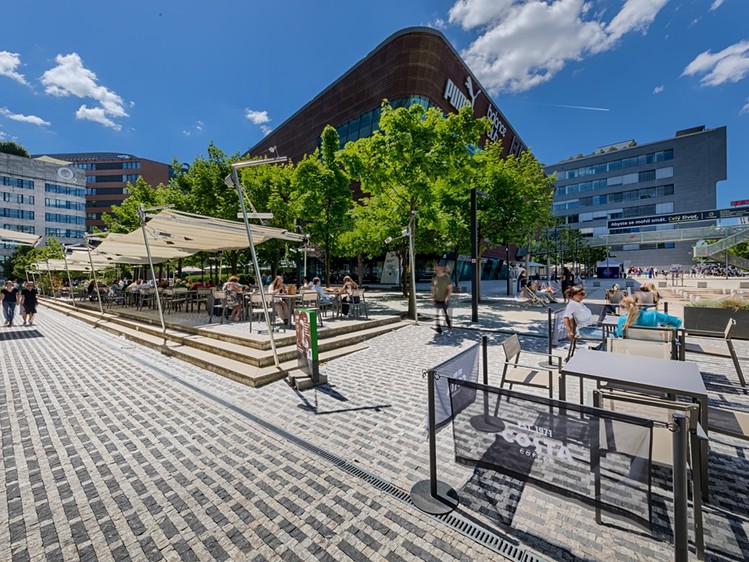Pronájem komerčního prostoru, 1 500 m² (14 z 20)