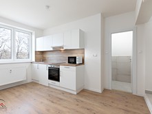 Pronájem bytu 1+kk 29 m²
