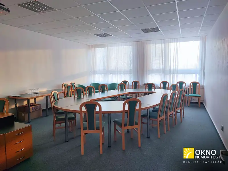 Pronájem kanceláře 43 m², Vyškov – náhled fotky 3