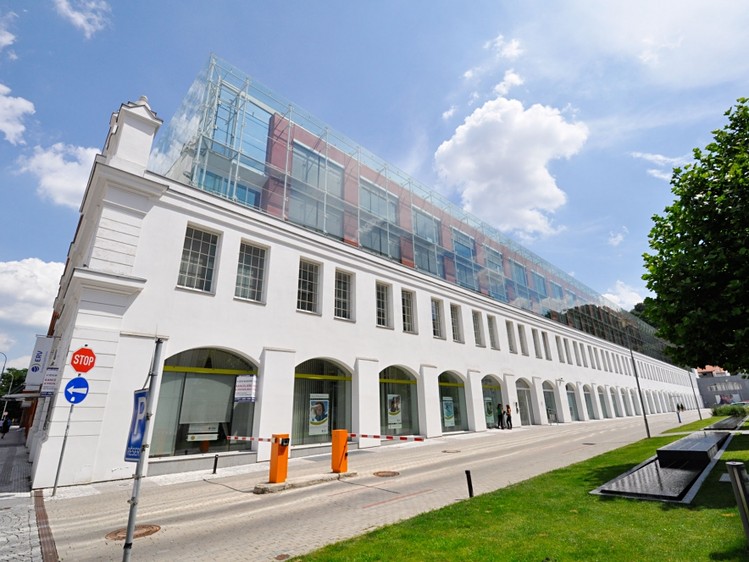 Комерційне приміщення в оренду, 415 м² (2 з 9)