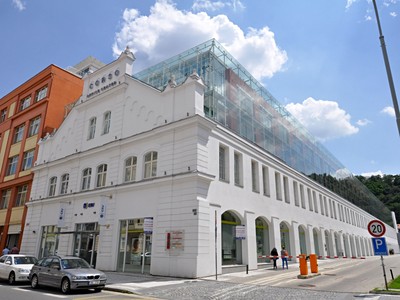 Pronájem kanceláře 415 m²